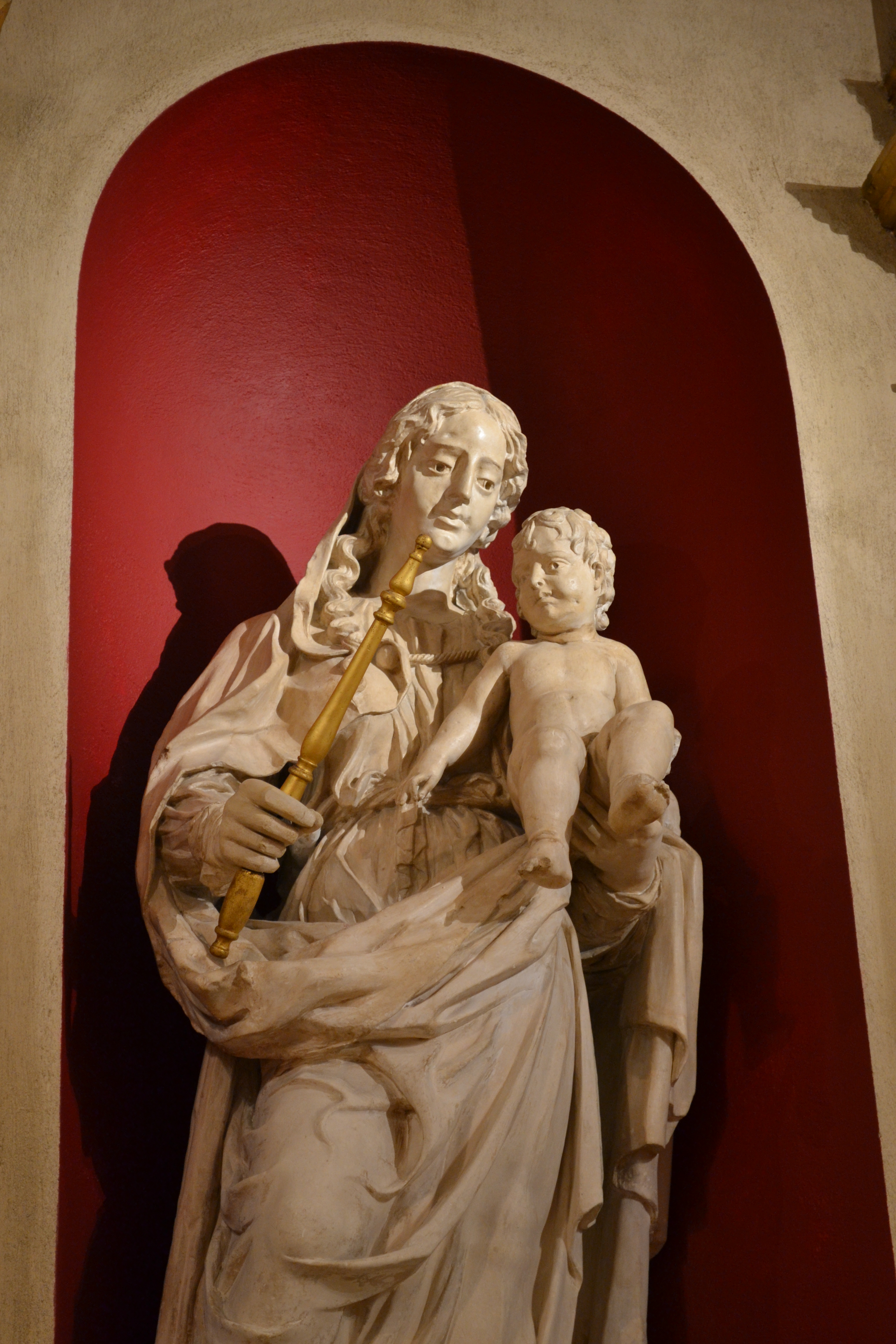 Statue de Notre-Dame de Vie - Venasque