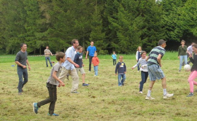 Abbaye-Pentecote 2016-Foot intergenerationel